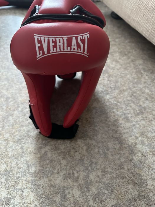 Шлем adidas оригинал