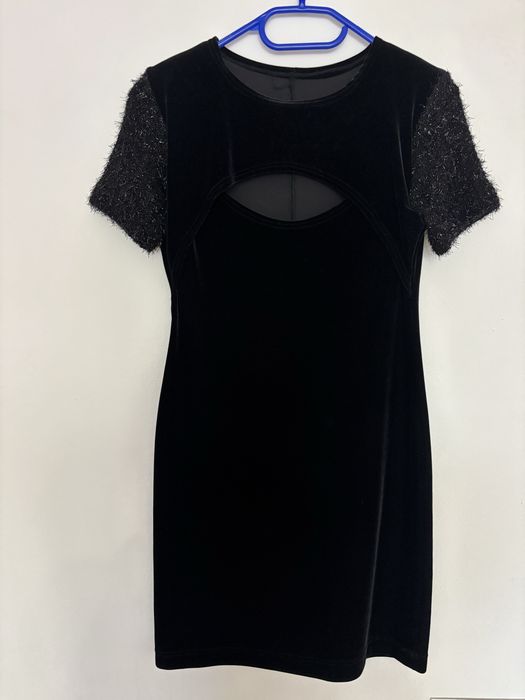 Rochie neagra din catifea