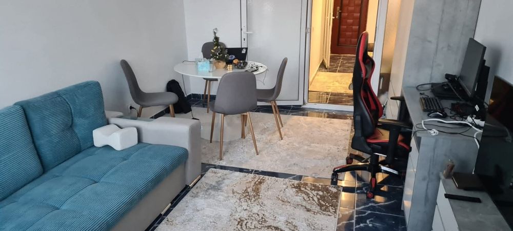 Studio 34 mp complet mobilat si utilat modern, zona Far-Abator, etaj 3/4, cu doua locuri de dormit, baie si bucatarie decomandate