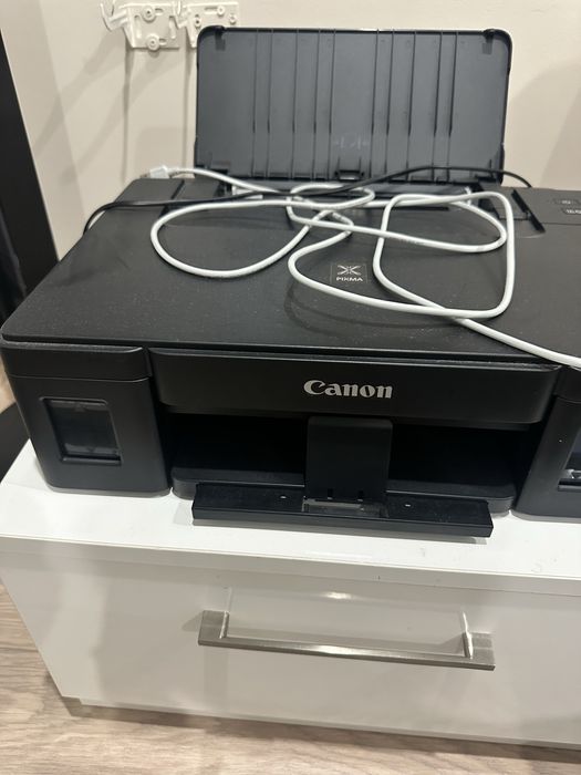 Цветен принтер Canon