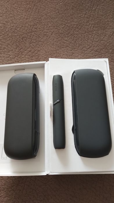 IQOS dispozitiv cu accesorii