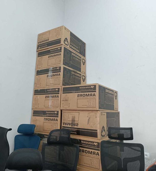 ПРОДАЕТСЯ КОРОБКА 13000 для переезда для разных нужд, коробка каробка