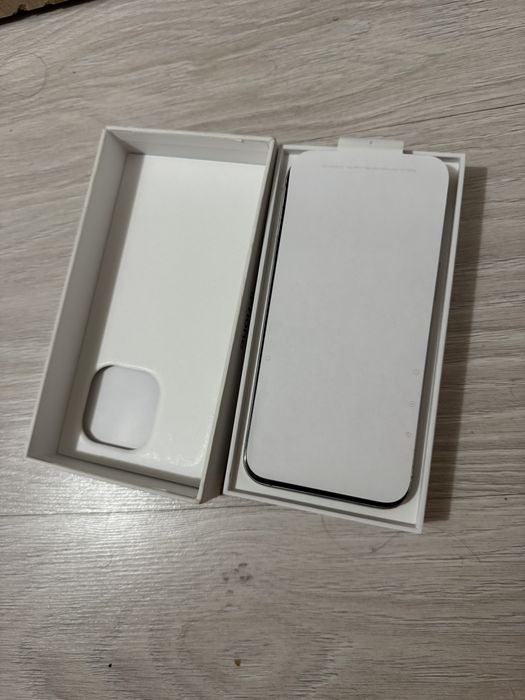 Iphone 15 pro max white, 256, 89%