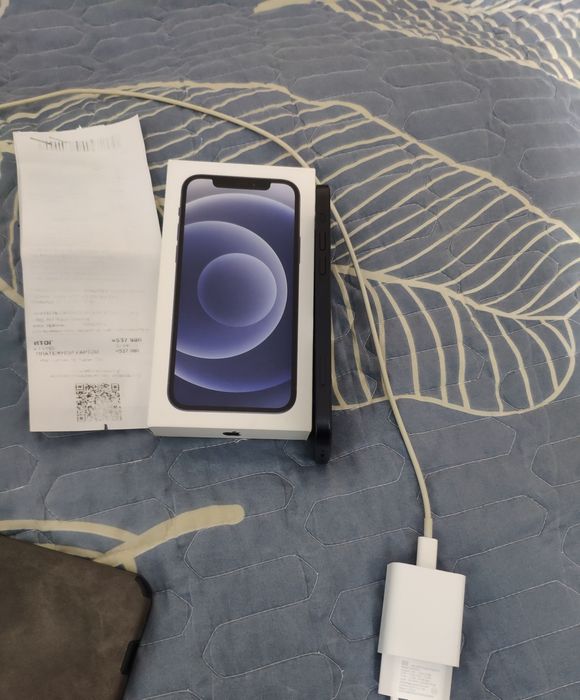 Iphone 12 128gb  все работает