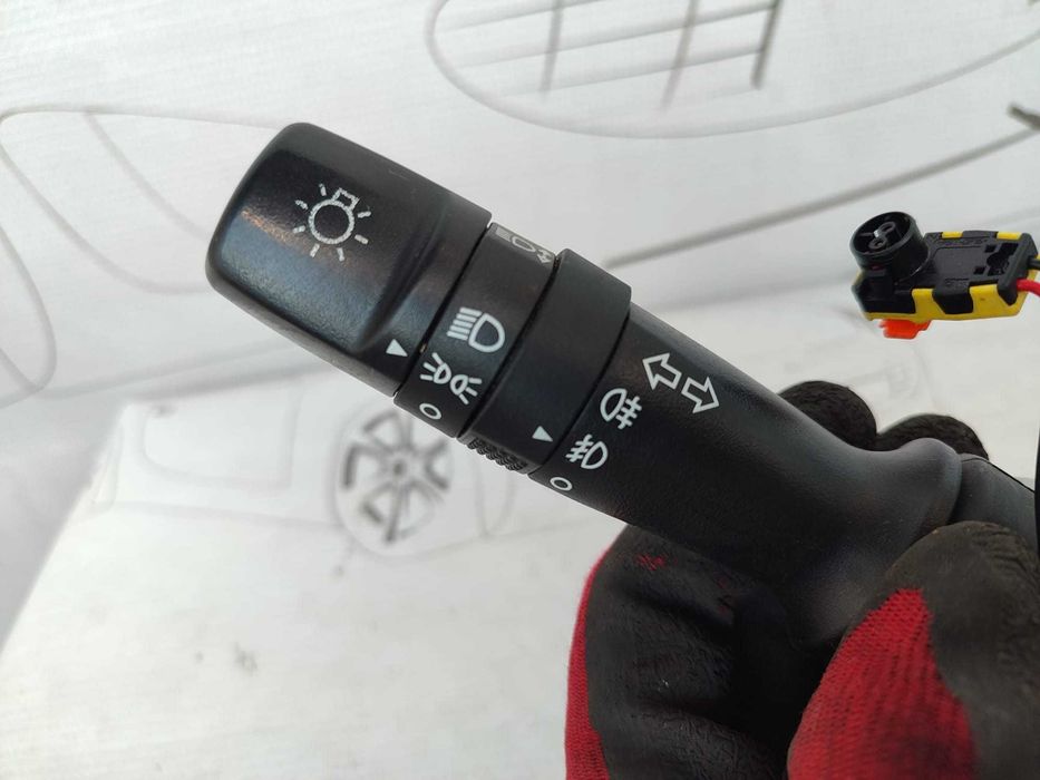 Ansamblu manete comenzi volan + spiră KIA Rio DU4N23D3240 2013 / [2012-2016] / (5B3)