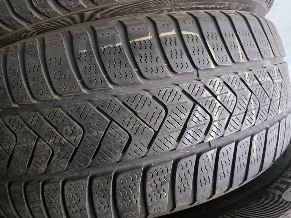 4бр Зимни Гуми 225 55 18 - Pirelli