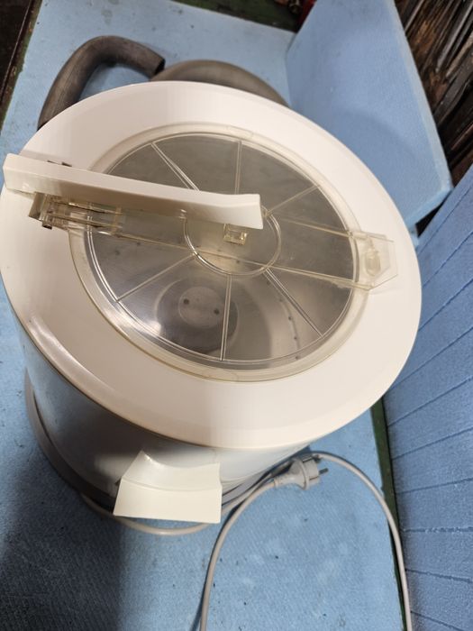 Центрофуга за пране от Соца