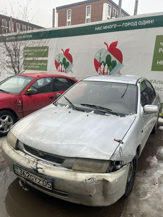 Мазда 323 продоётсья