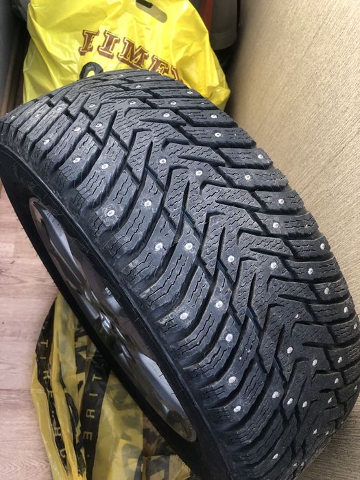 Продам шины Nikian Nordman 8