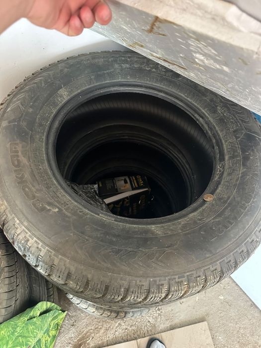 Зимний шины 265/65 R17