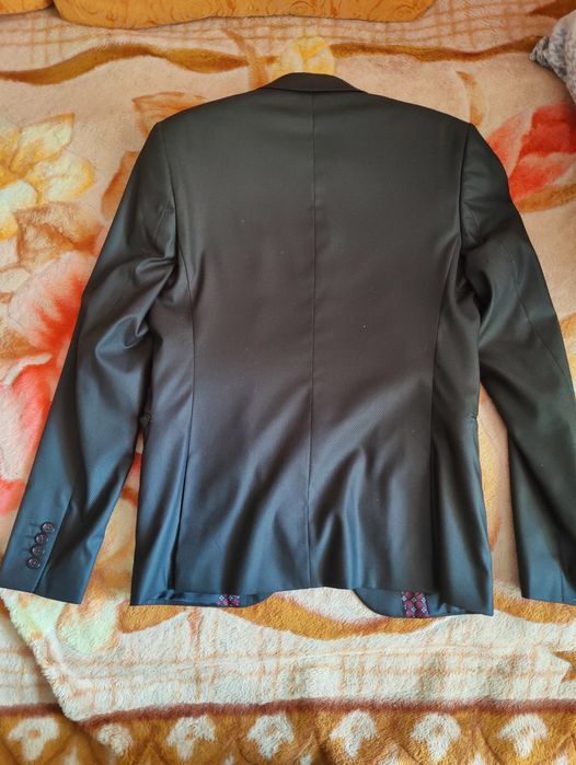 Продам костюм брюки