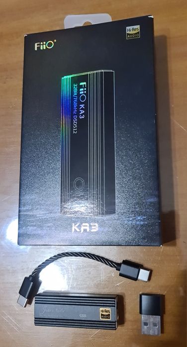 Продам ЦАП-Усилитель для наушников FIIO KA3