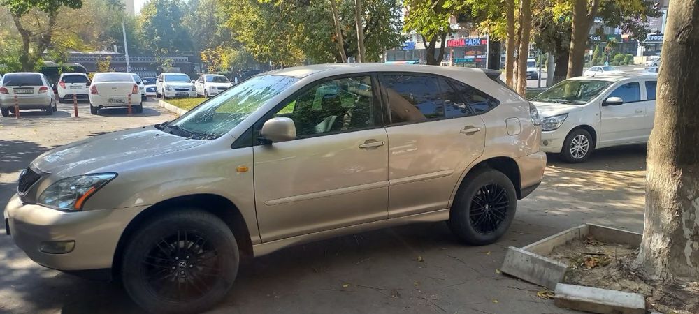 Lexus 2004 йил накт