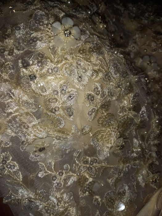 Платье на узату или для выпускной