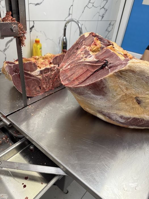 В продаже мясо конины молодняк