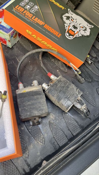 Продам на Прадо 150 противотуманники