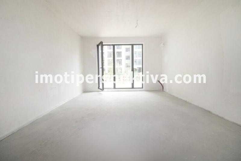 Продава се Тристаен апартамент в Пловдив, Тракия - 150 кв.м за 1064 €/кв.м - Снимка #1