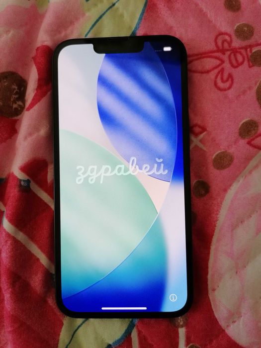 Неразличим от нов! Iphone 13 128/4