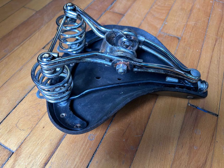 Седалка Brooks B66S