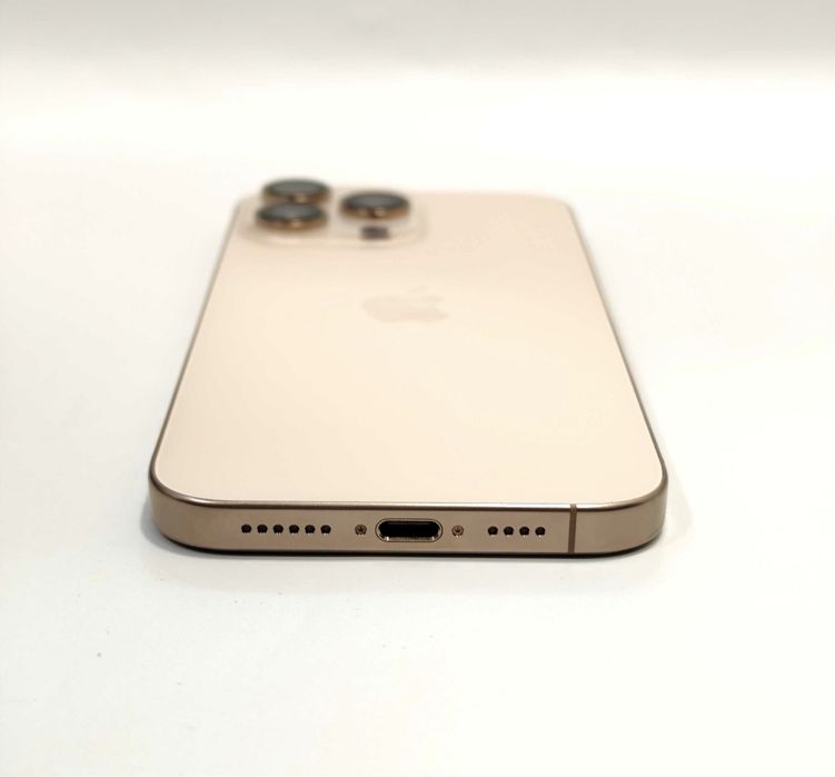 Iphon 16 pro max 256GB Desert titan