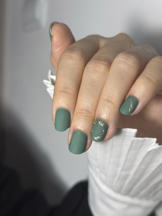 Unghiute cu gel si oja semipermanenta Galati