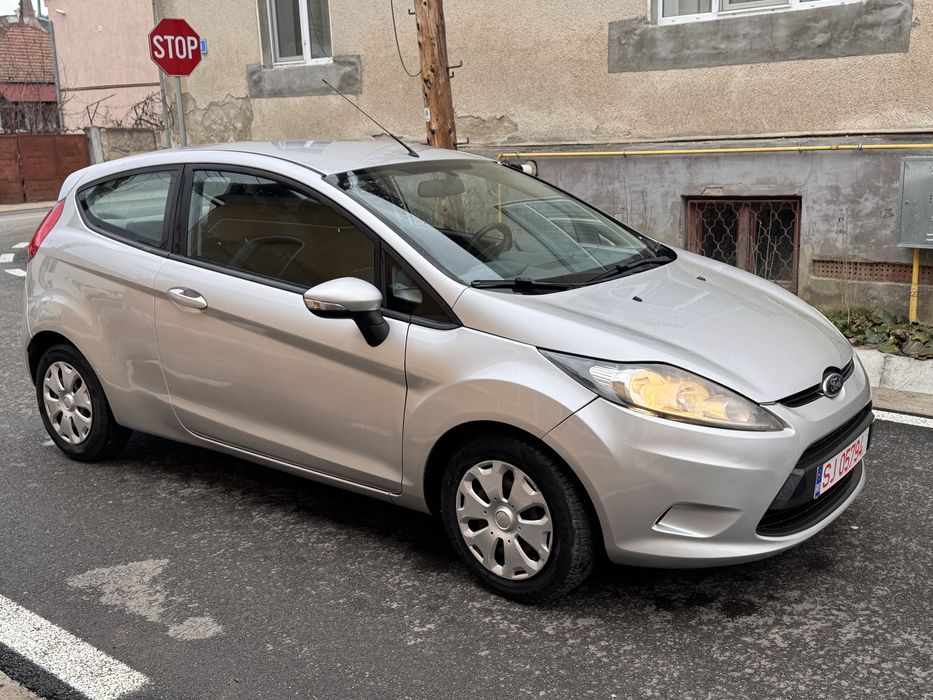 Vand Ford Fiesta