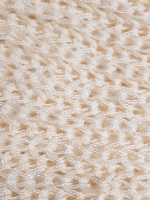 Продавам луксозни дамски шалове