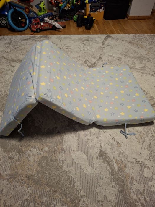 Сгъваем матрак за детска кошара