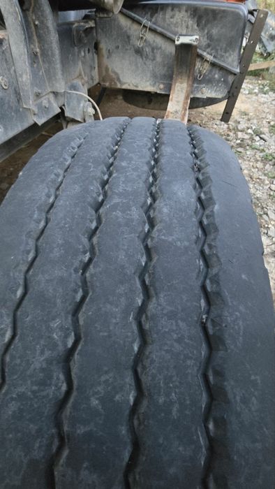 Продавам джанте с гуми 17.5