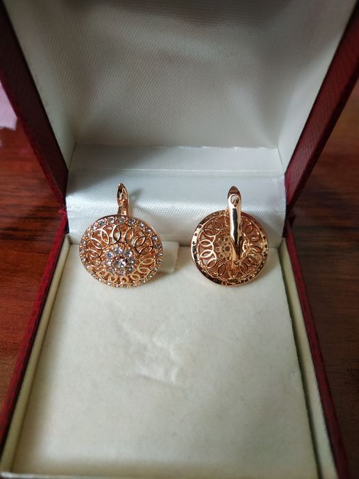 Бижутерия - серьги. Новые