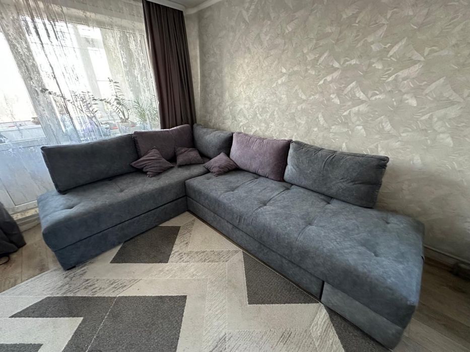 Продам угловой диван