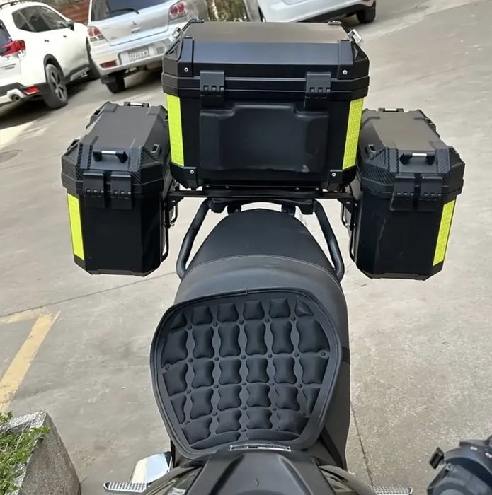 Genti laterale pentru motociclete cu suport