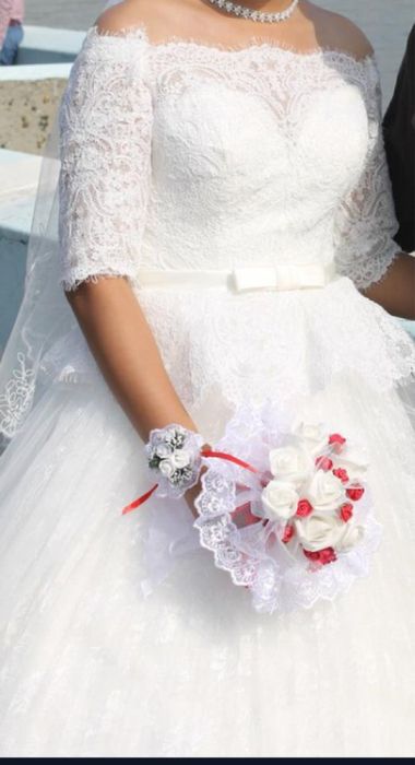 Свадебное платье