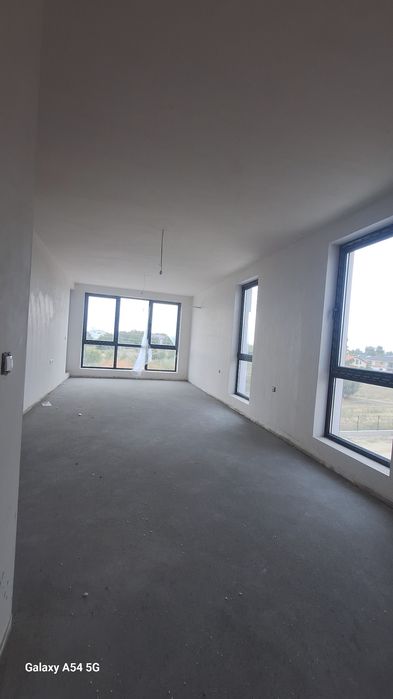 Продава  без комисиона двустаен