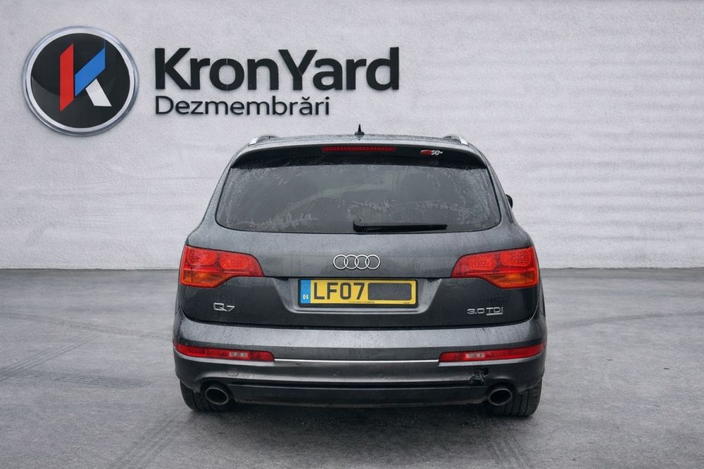 Уред за измиване на фарове AUDI Q7 2005 - 2009