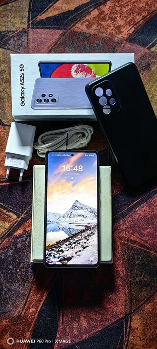 SAMSUNG GALAXY A52s-Топ състояние.Пълен комплект
