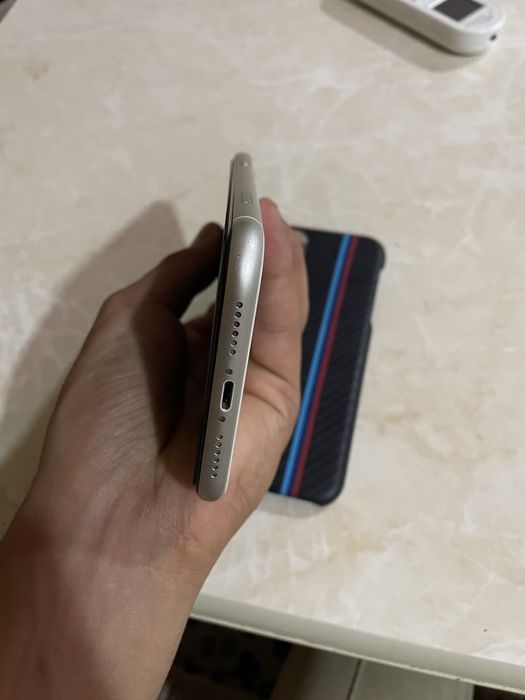 Iphone 11 idiyalidan