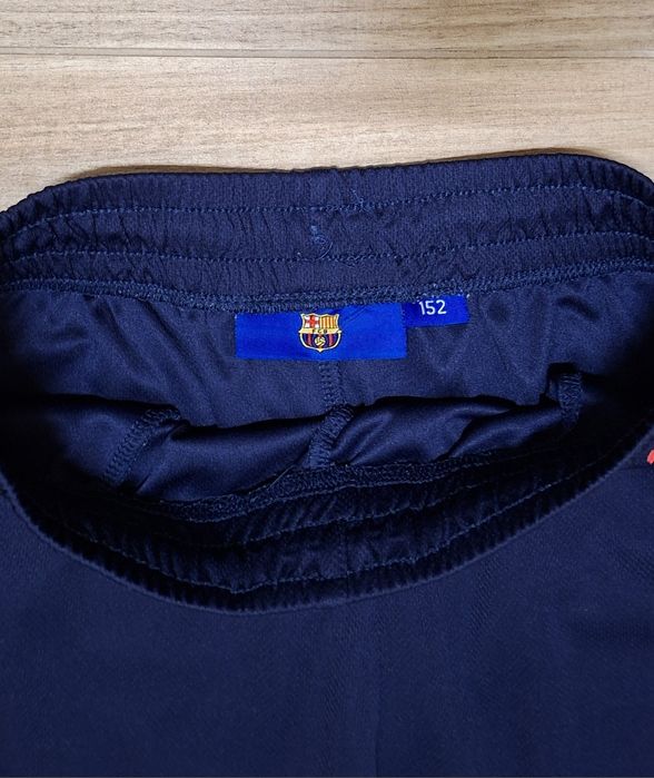 Set tricou și pantaloni scurți Barça 146-152 cm