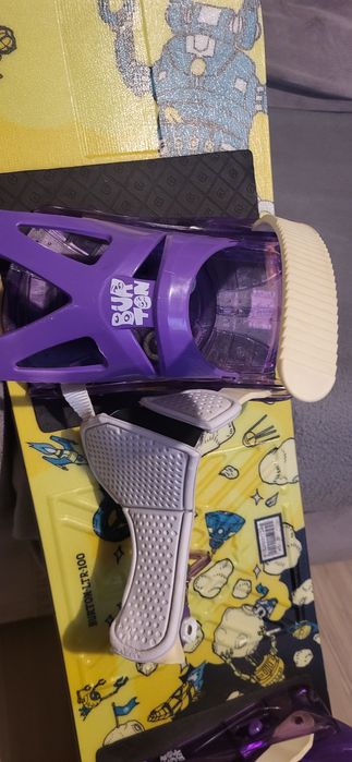 Placa snowboard Burton LTR 100 si legaturi Burton Grom