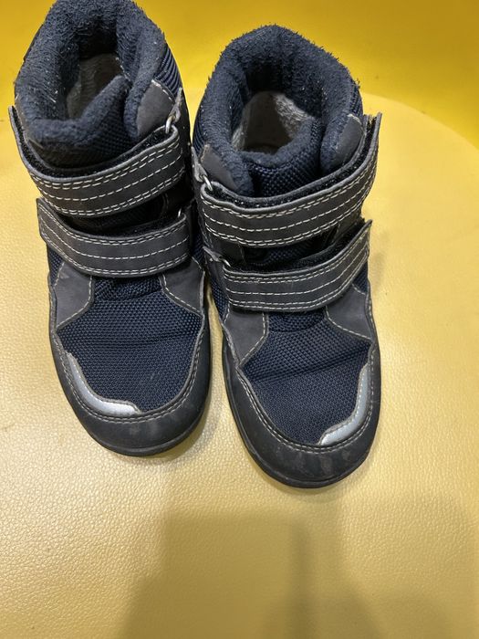 Весеннии ботинки на мальчика