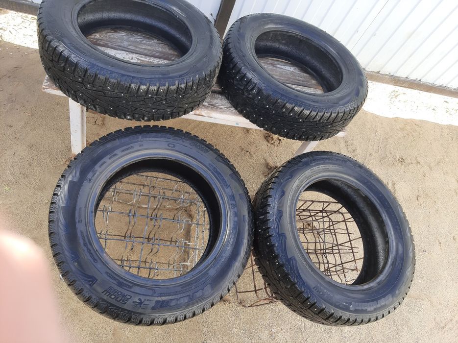 Зимние  покрышки