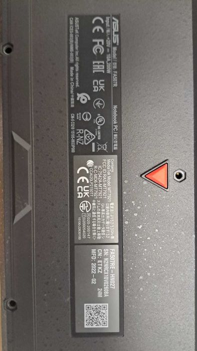 Laptop Asus model FA507R