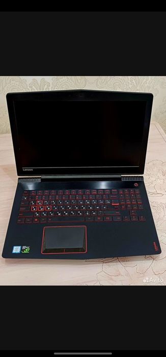 Konpyuter lenovo 520y i7