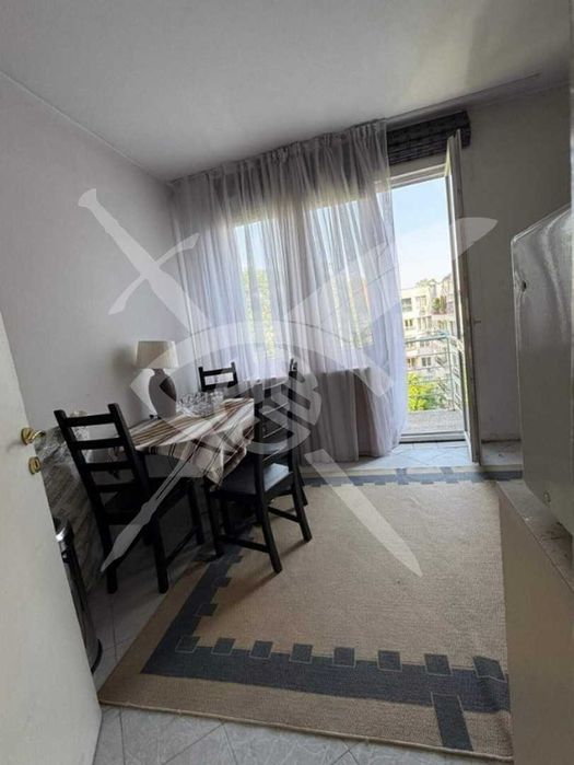 Продава се Двустаен апартамент в София, Център - 58 кв.м за 6035 €/кв.м - Снимка #2