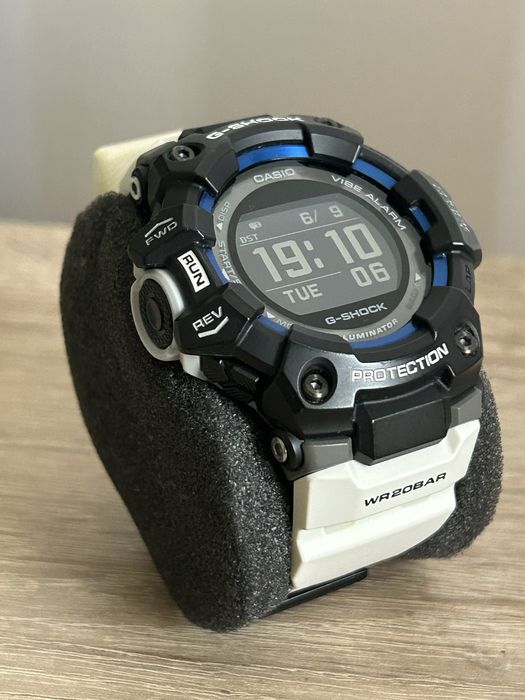 Casio G-Shock GBD100 Bluetooth, G-Squad