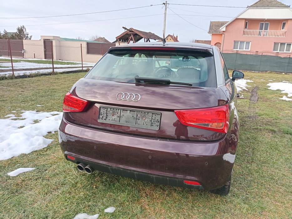 Audi A 1  2012.   1400  tsi. Piele.navi