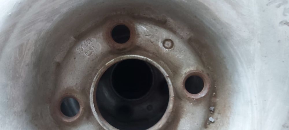 Продаются диски