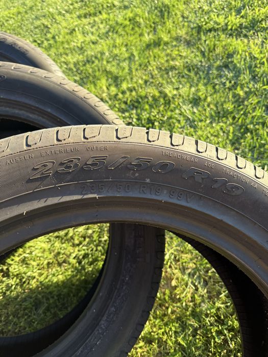 PIRELLI SCORPION verde 235/50 R19