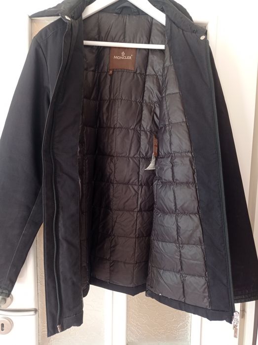 Оригинално яке Moncler