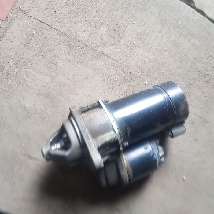 Продам стартер D6RA 62